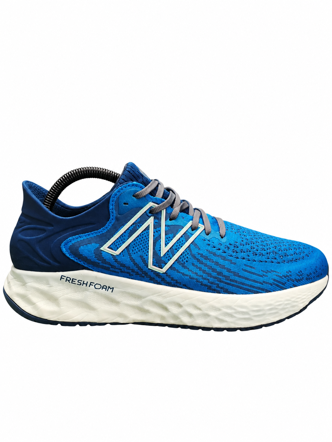 NEW BALANCE FRESDFOAM 1080v11