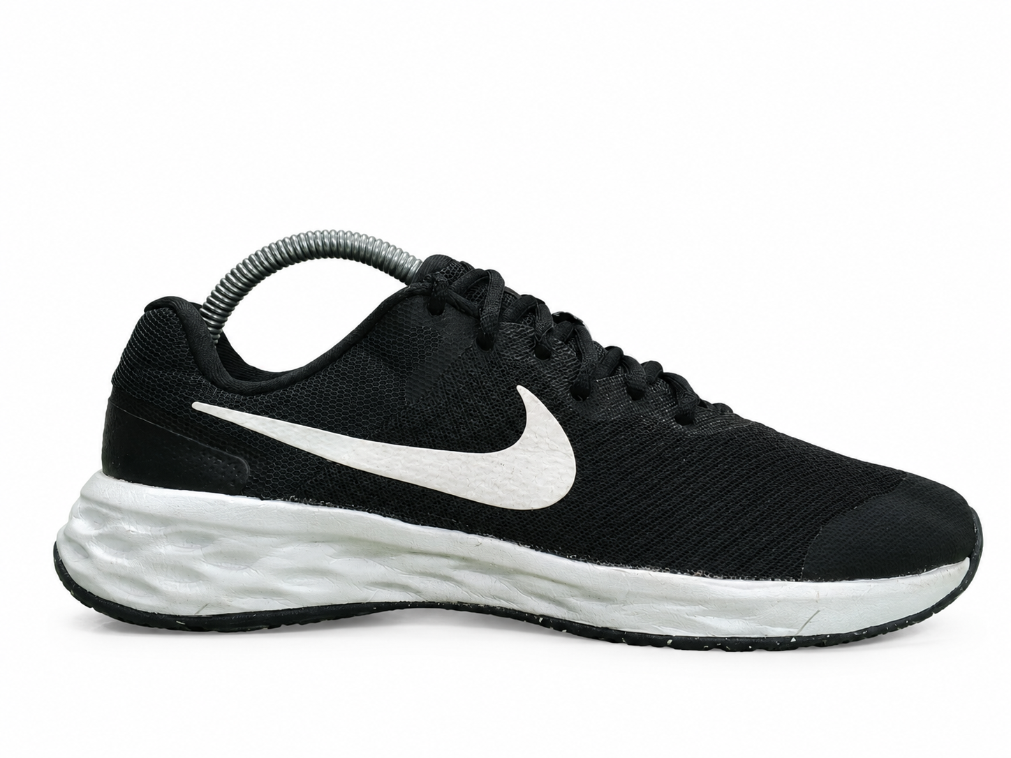 NIKE REVOLUTION 6