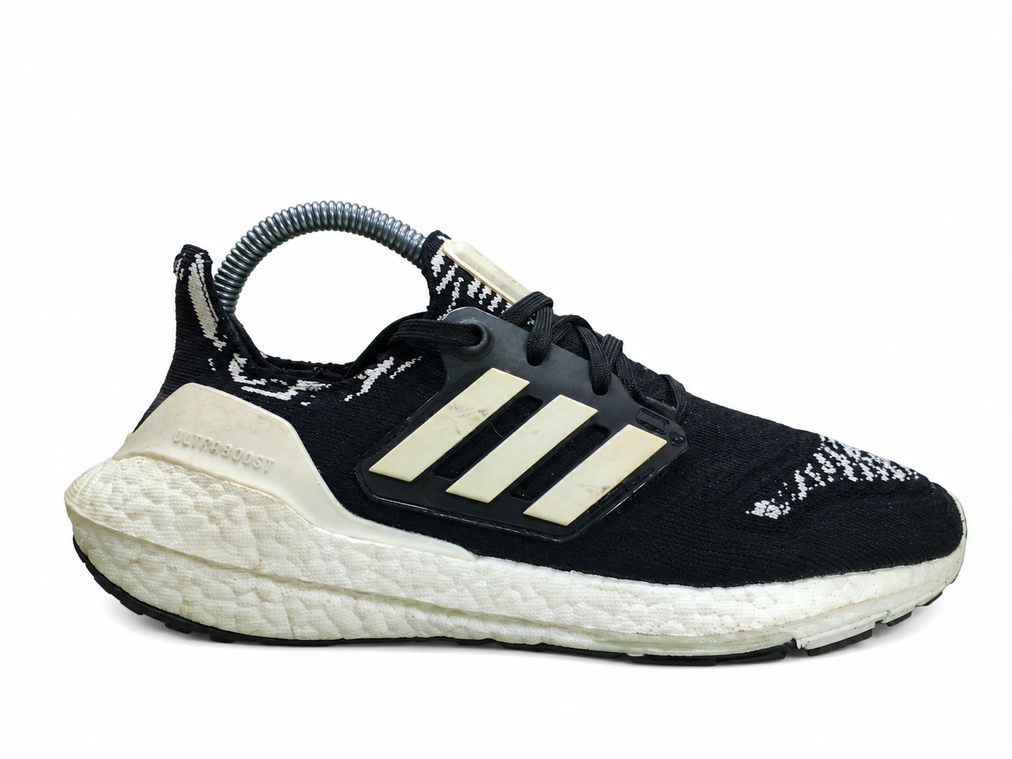 ADIDAS ULTRABOOST 22