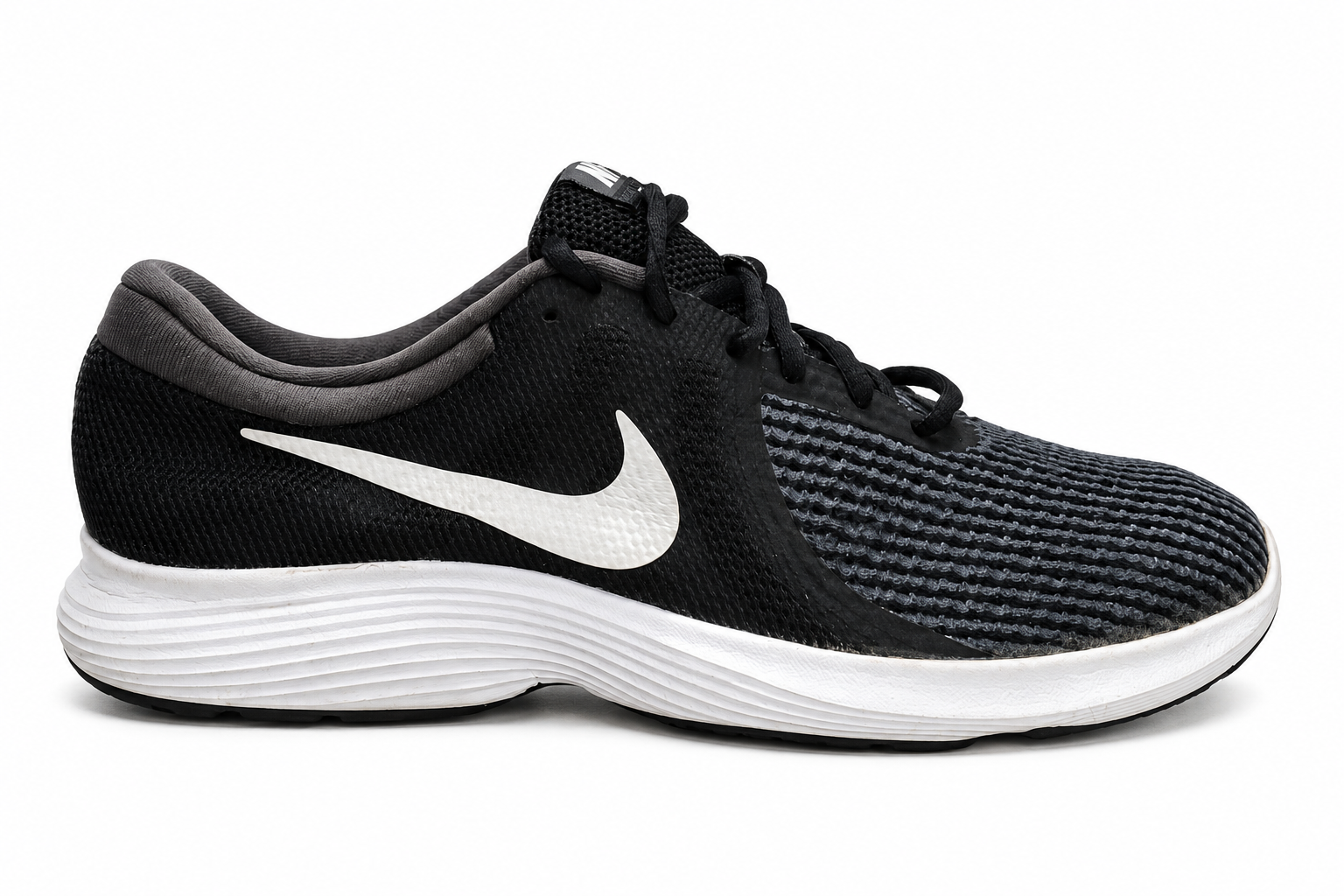 NIKE MENS REVOLUTION 4