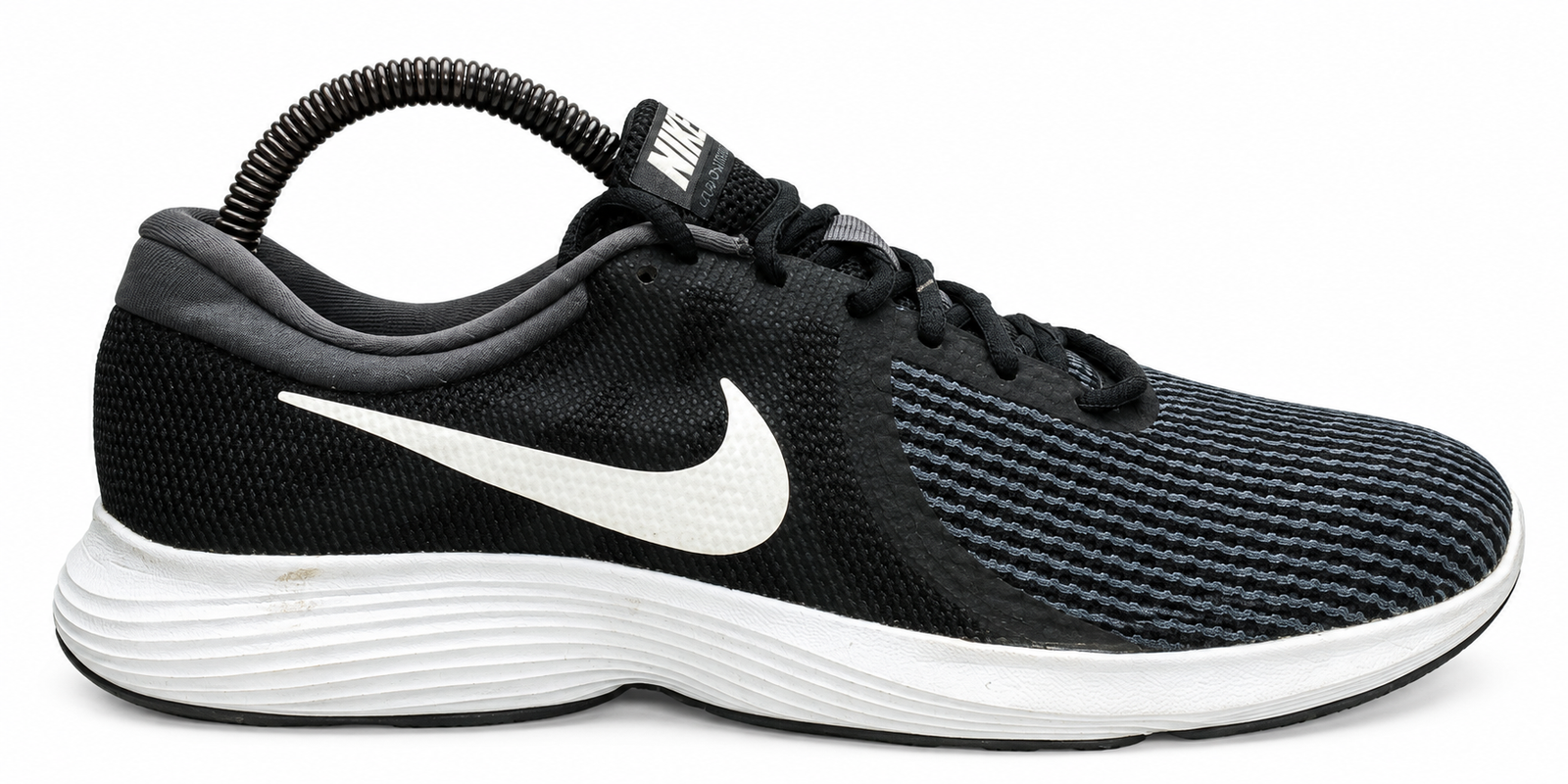 NIKE REVOLUTION RUNNER