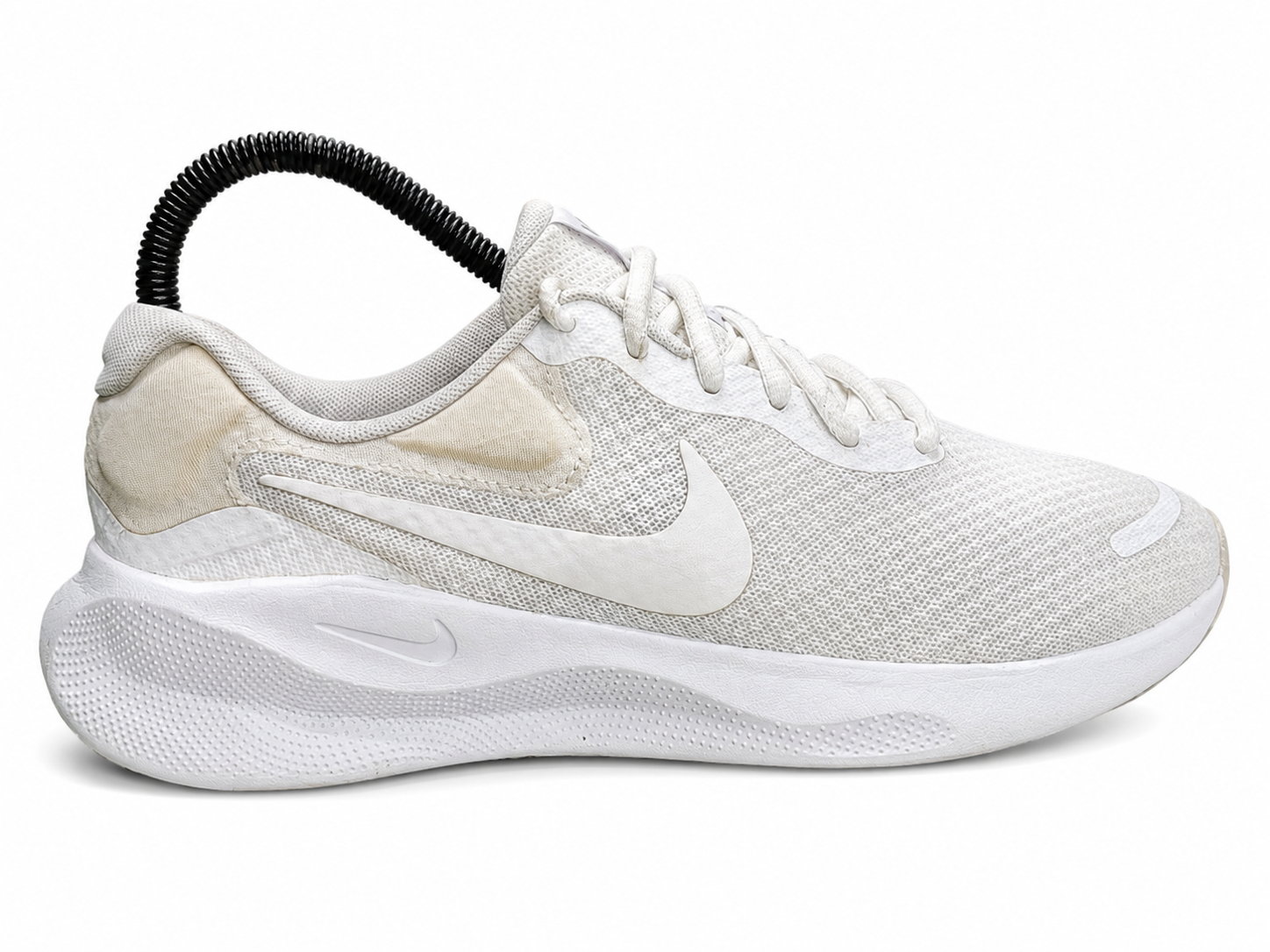 NIKE REVOLUTION 7