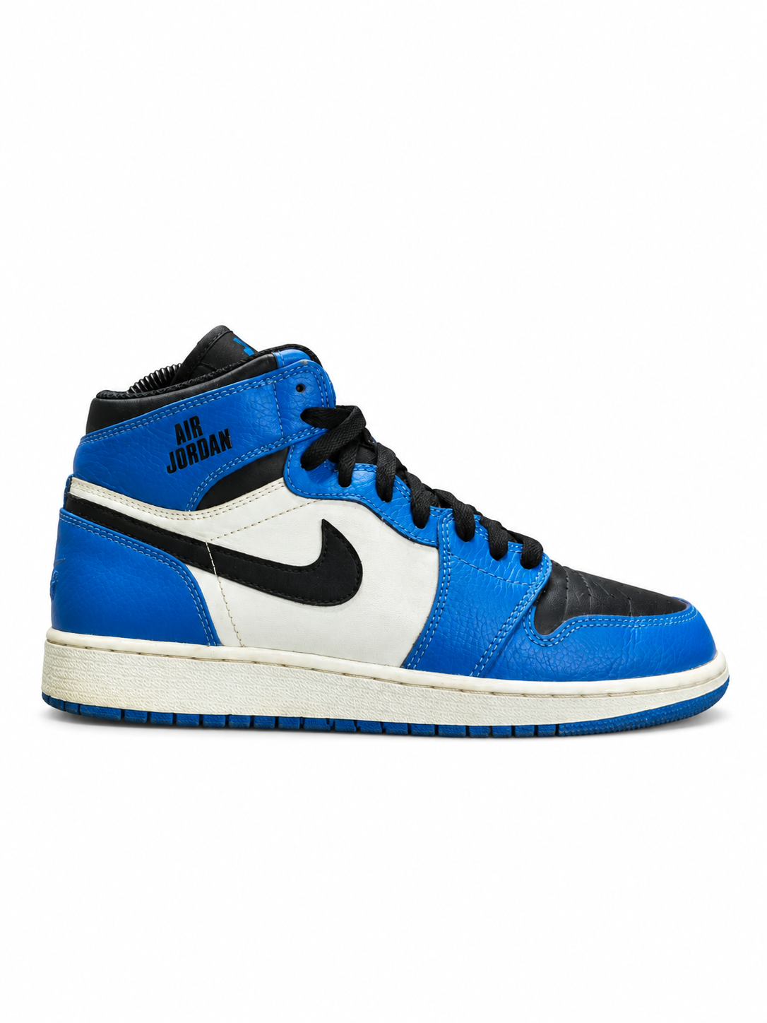 NIKE AIR JORDAN 1